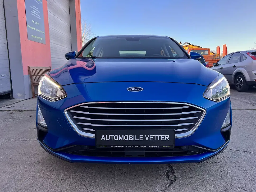 Ford Focus Cool & Connect - foto 2