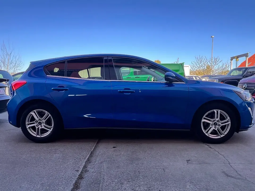 Ford Focus Cool & Connect - Thumbnail 8