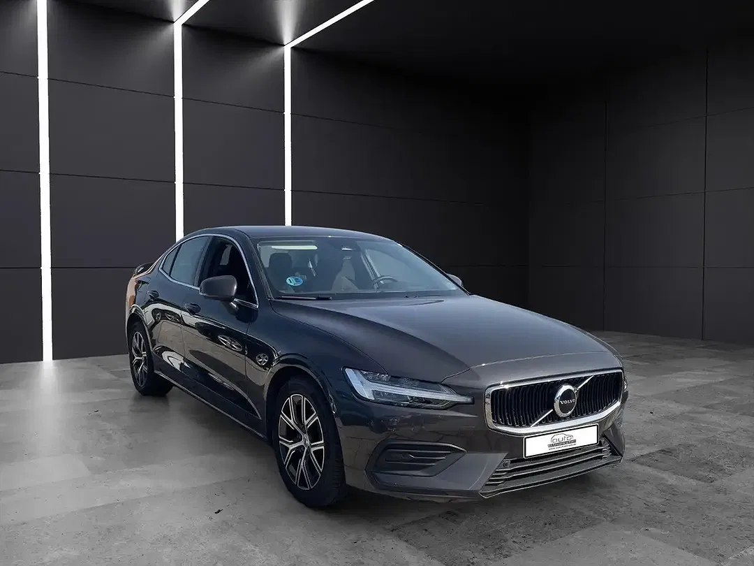 Volvo S60 Plus Dark - Thumbnail 8
