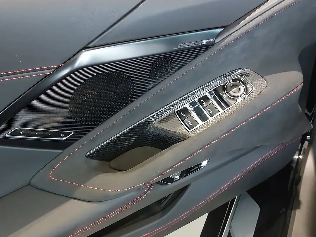 Corvette C8 Stingray Convertible 3LT - Thumbnail 12