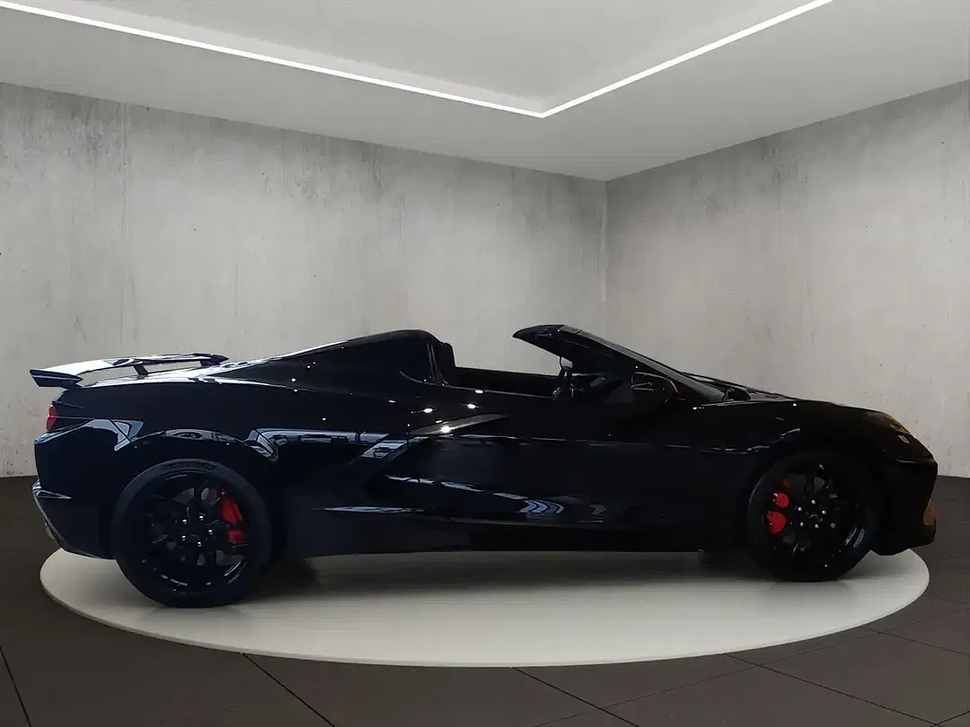 Corvette C8 Stingray Convertible 3LT - Thumbnail 6