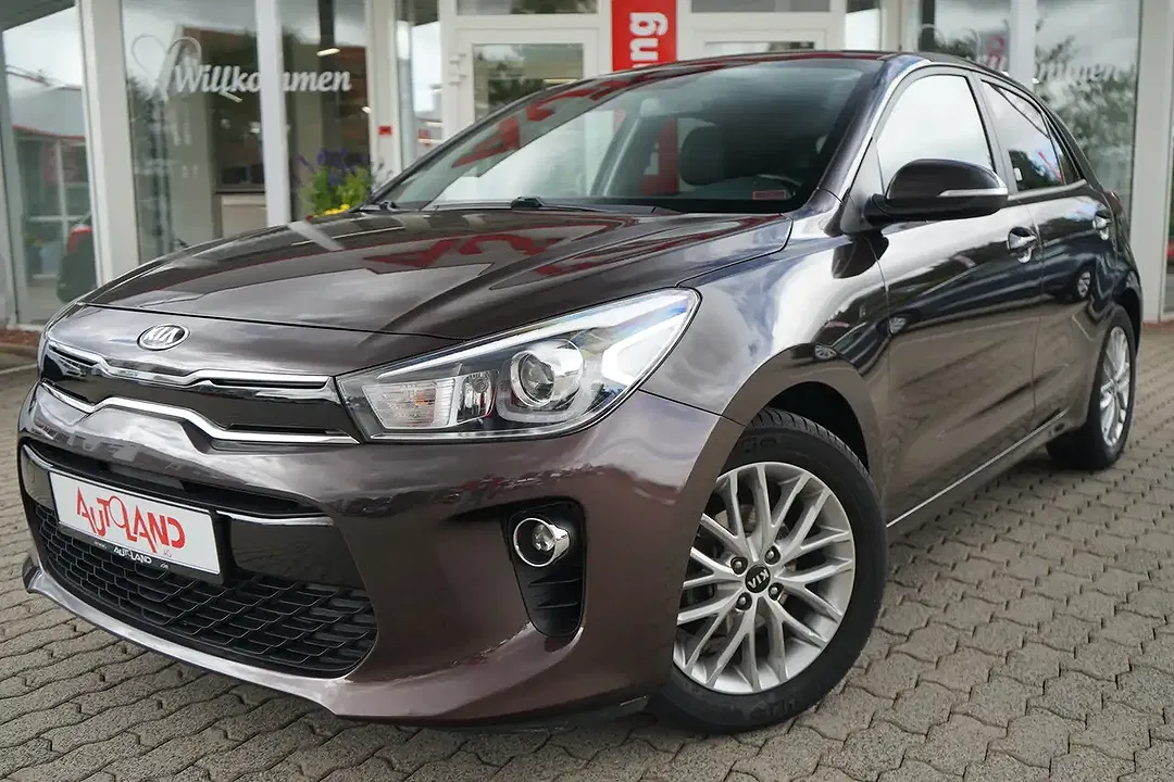 Kia Rio 1.2 Dream Team - foto 1