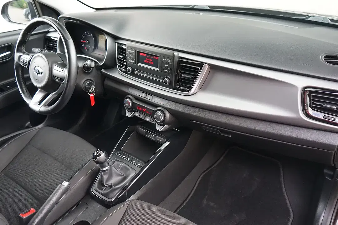 Kia Rio 1.2 Dream Team - Thumbnail 4
