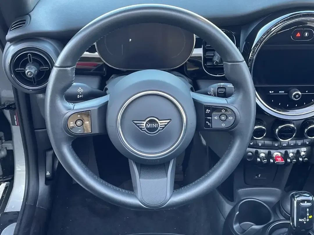 MINI Cooper Cabrio - Thumbnail 6