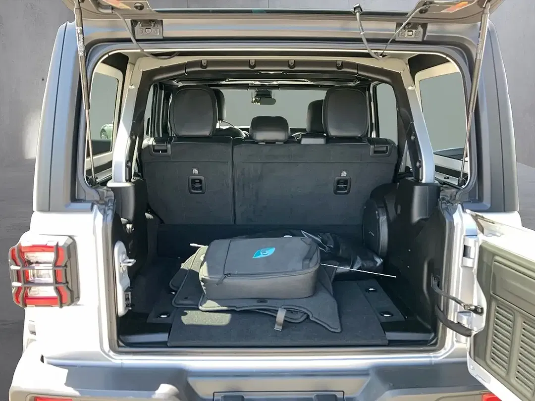 Jeep Wrangler 2.0 AUT Unlimited Rubicon - Thumbnail 6