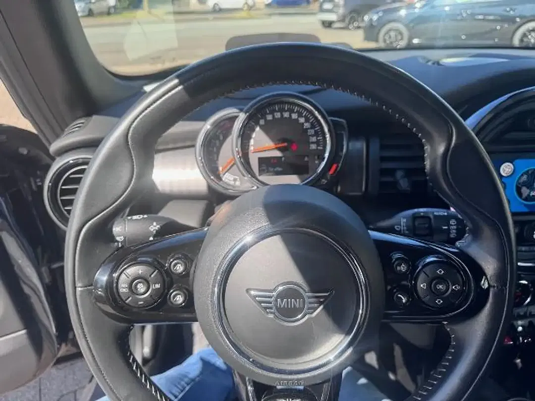 MINI Cooper S - Thumbnail 10