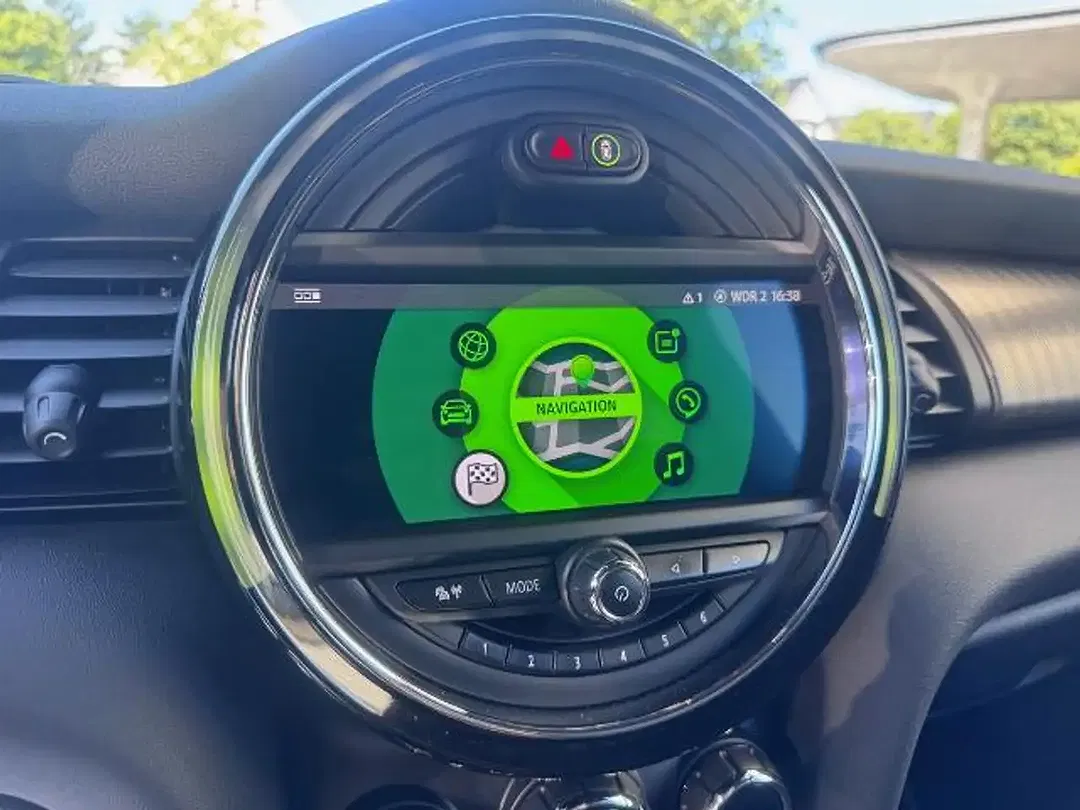 MINI Cooper S - Thumbnail 14