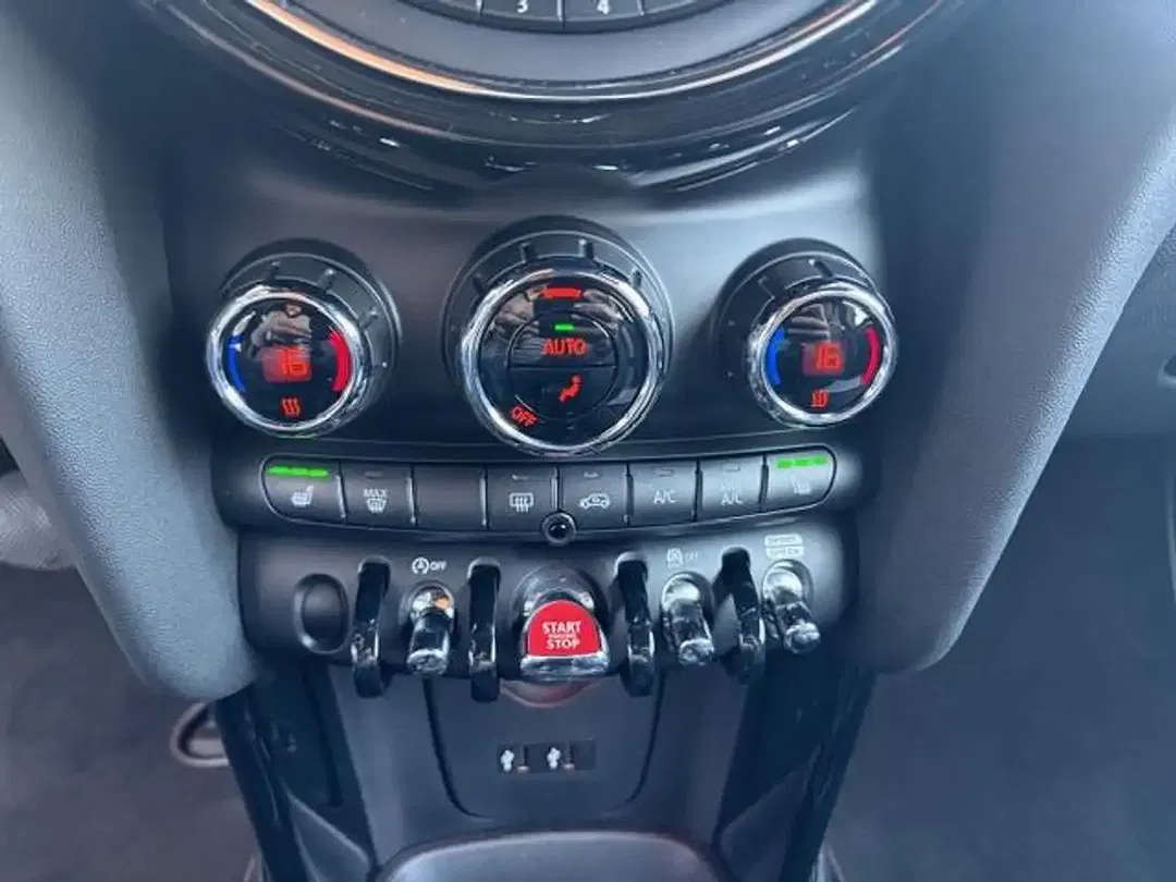 MINI Cooper S - Thumbnail 24
