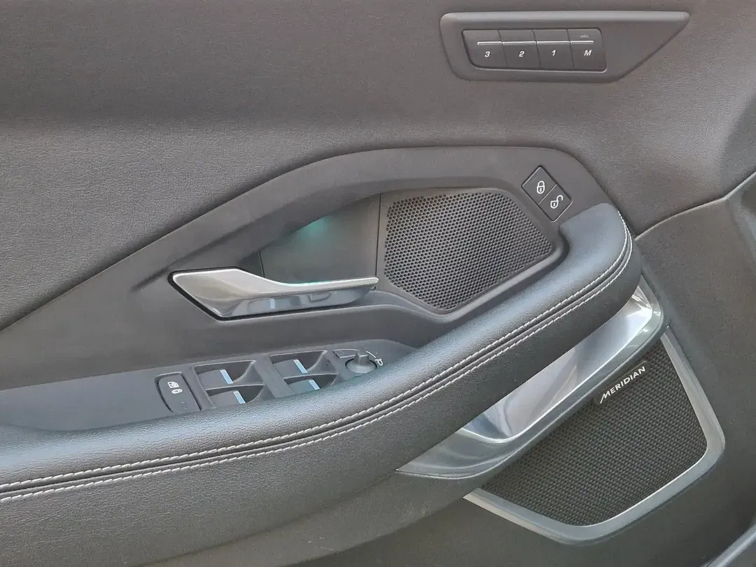 Jaguar E-Pace P300 4x4 R-Dynamic Black - Thumbnail 28