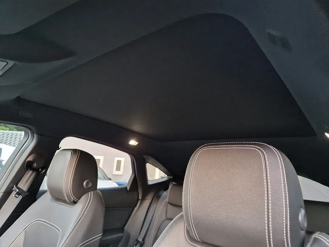 Jaguar E-Pace P300 4x4 R-Dynamic Black - Thumbnail 29