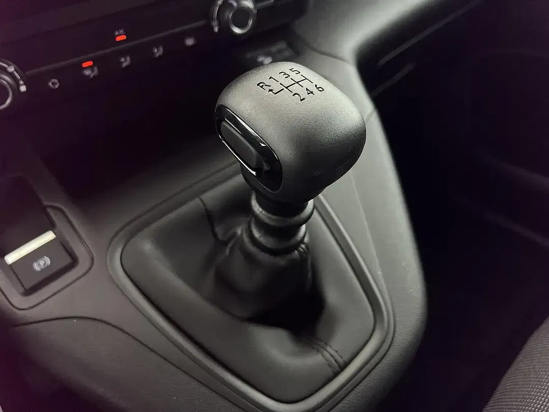 Opel Combo - Thumbnail 14