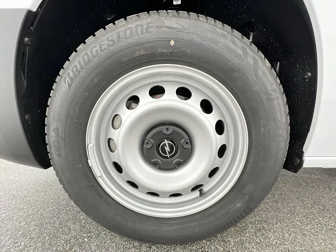 Opel Combo - Thumbnail 6