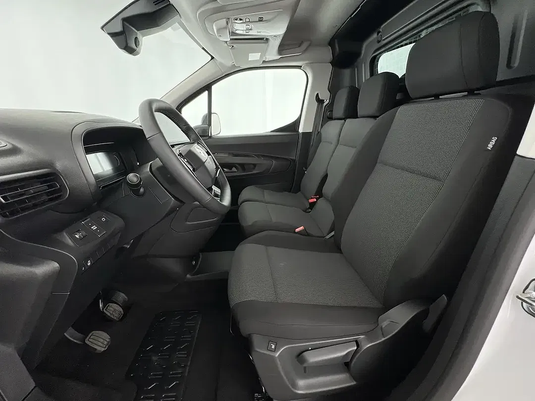 Opel Combo - Thumbnail 8