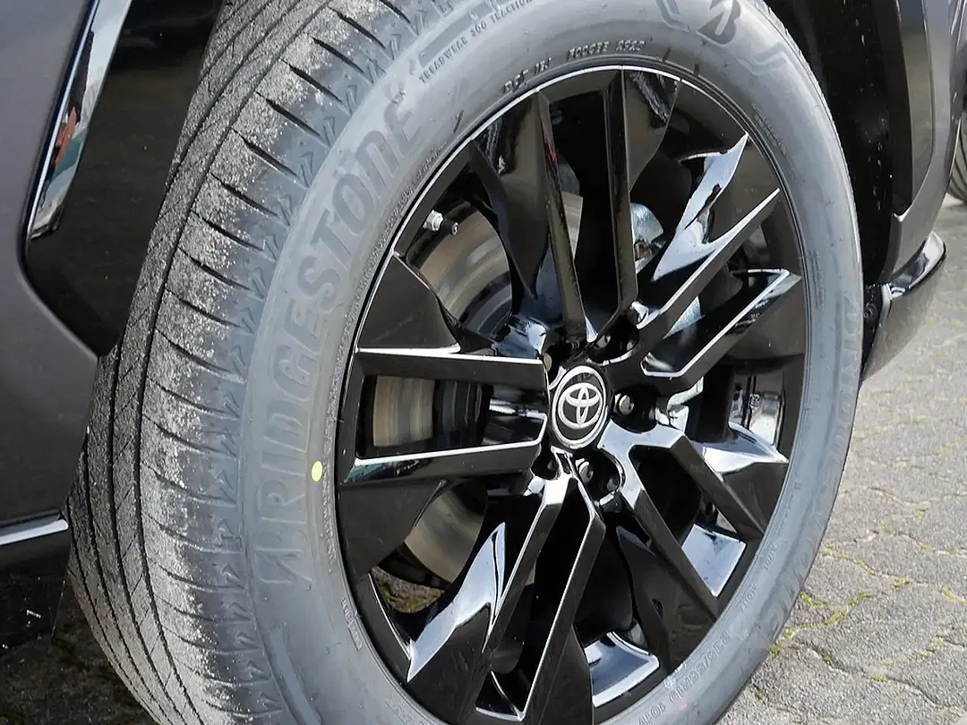 Toyota RAV 4 Hybrid Style - Thumbnail 13