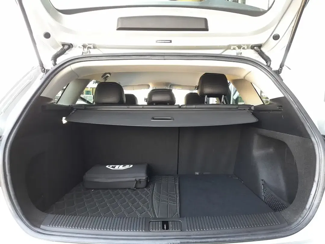 MG MG5 AUT Luxury - foto 15