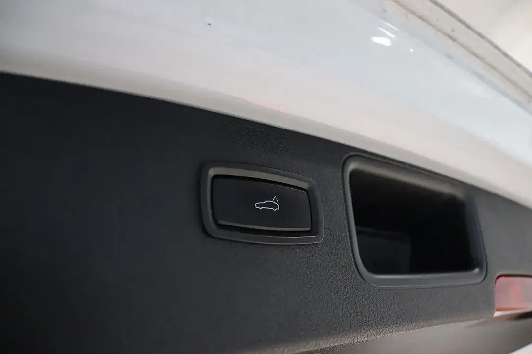 Porsche Macan - foto 14