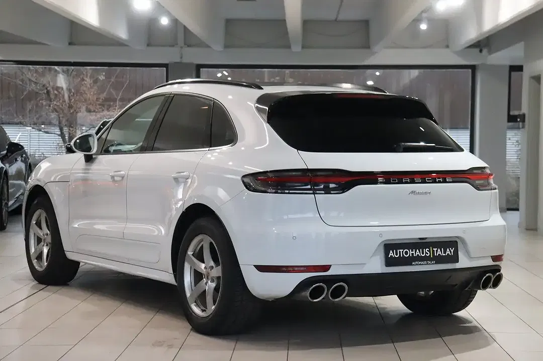 Porsche Macan - foto 2