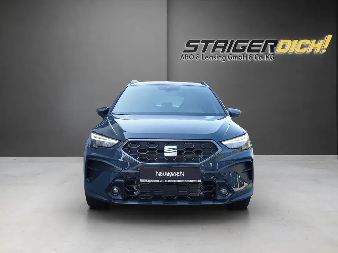 SEAT Arona 1.5 TSI DSG FR - foto 1