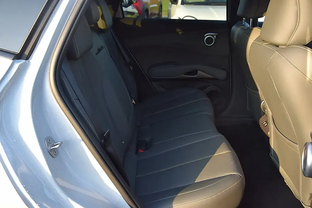 BYD Atto 3 AWD Excellence - Thumbnail 7