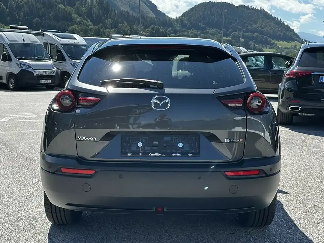 Mazda MX-30 R-EV Hybrid Makoto Urban - Thumbnail 5