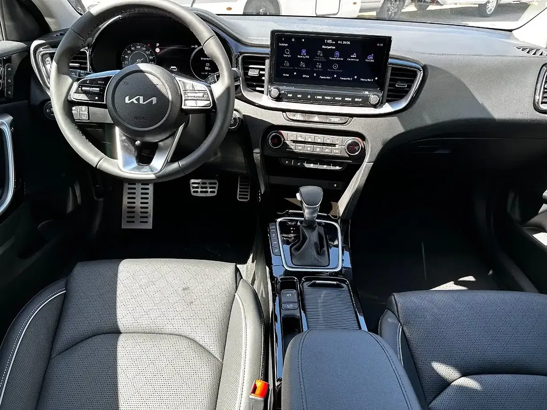 Kia XCeed 1.5 DCT Platinum - Thumbnail 11