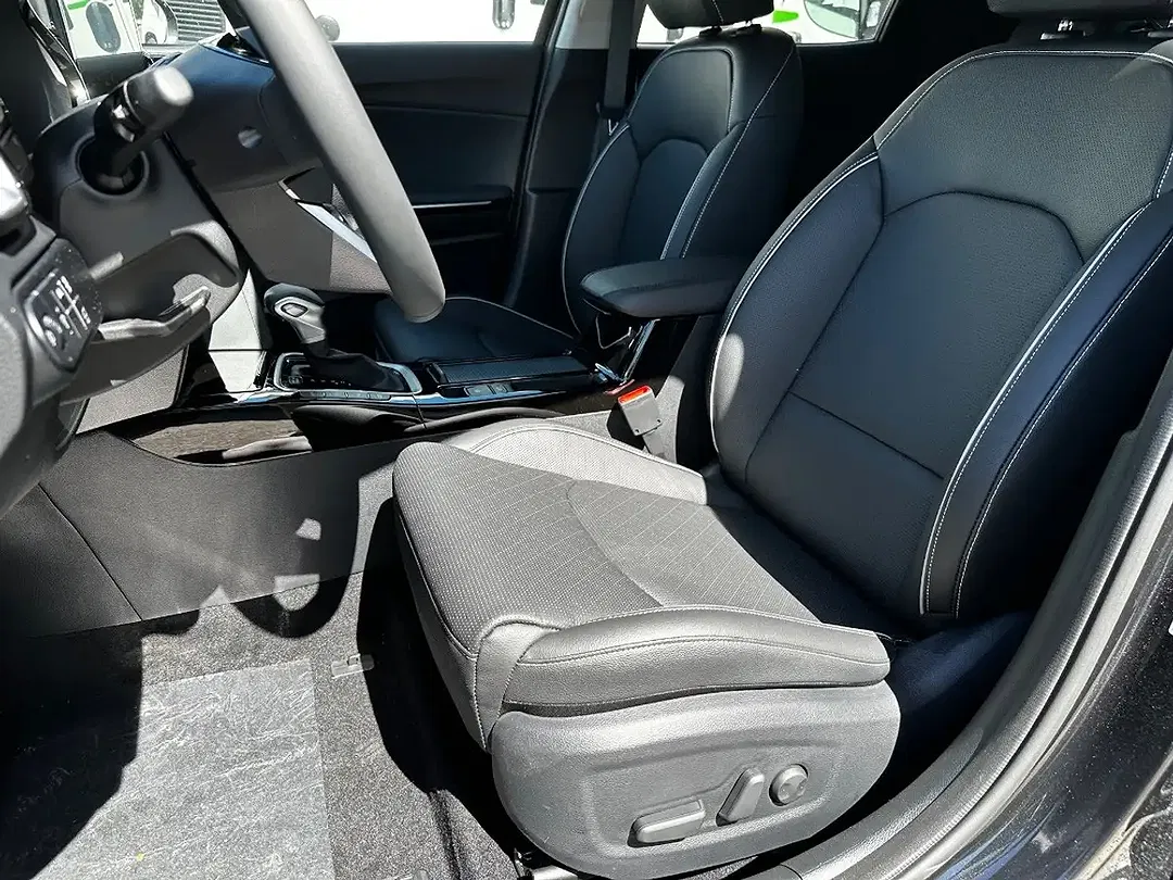 Kia XCeed 1.5 DCT Platinum - Thumbnail 12