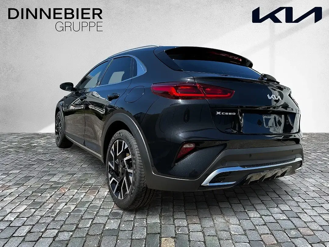 Kia XCeed 1.5 DCT Platinum - Thumbnail 4