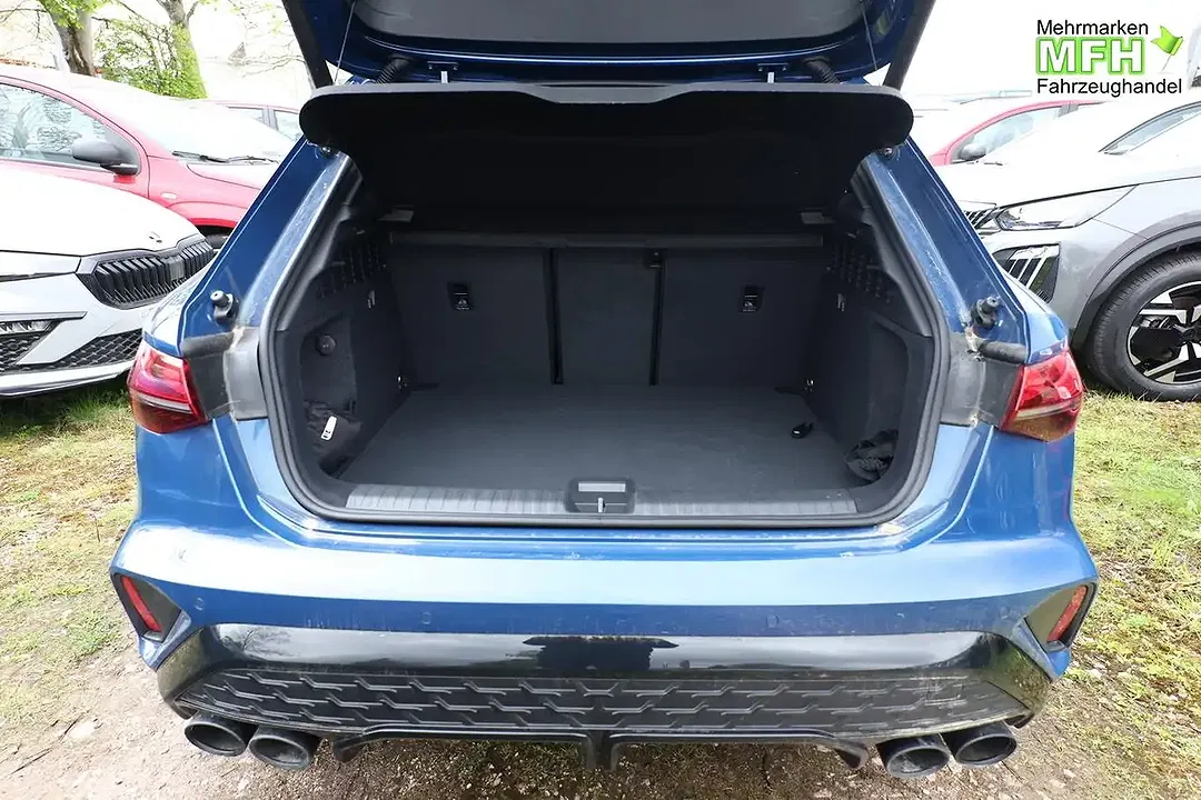 Audi S3 Matrix LED Sportback - Thumbnail 10