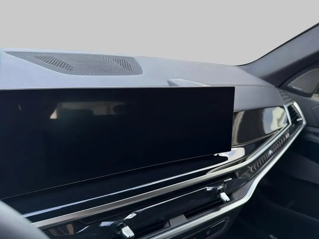 BMW X5 xDrive M Sport Pro - Thumbnail 11