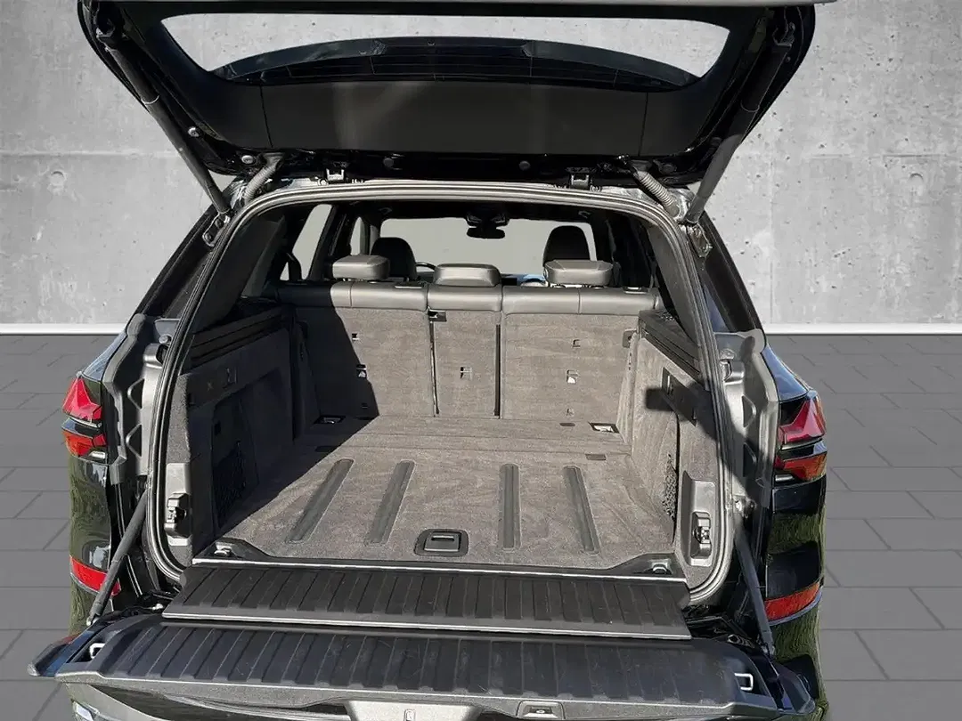 BMW X5 xDrive M Sport Pro - Thumbnail 14