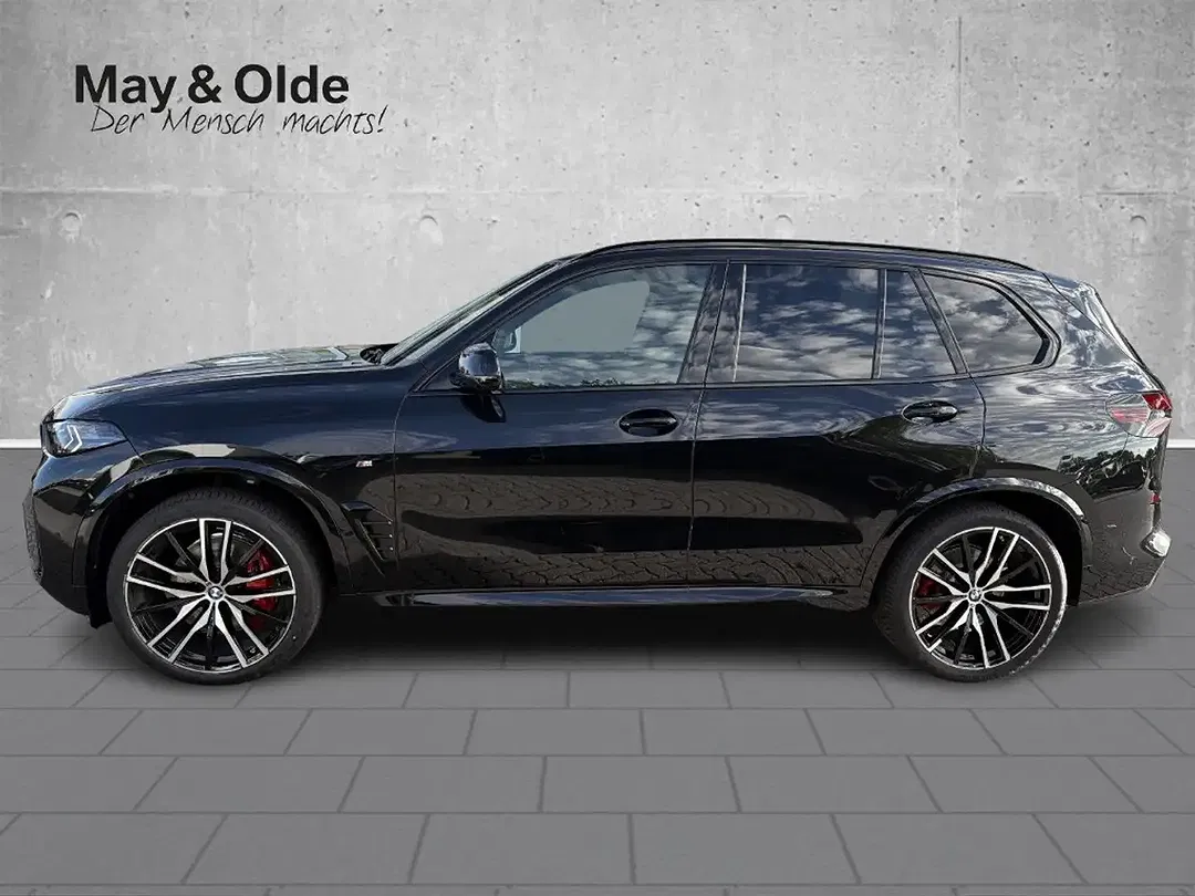 BMW X5 xDrive M Sport Pro - Thumbnail 2