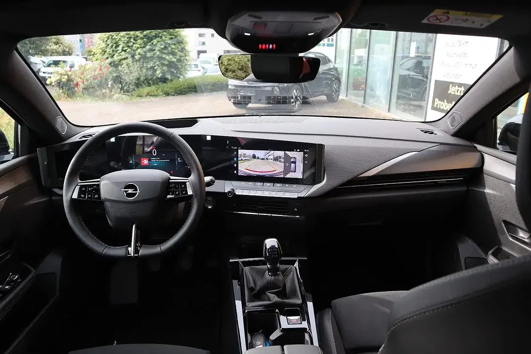 Opel Astra 1.2 GS Matrix LED - Thumbnail 8