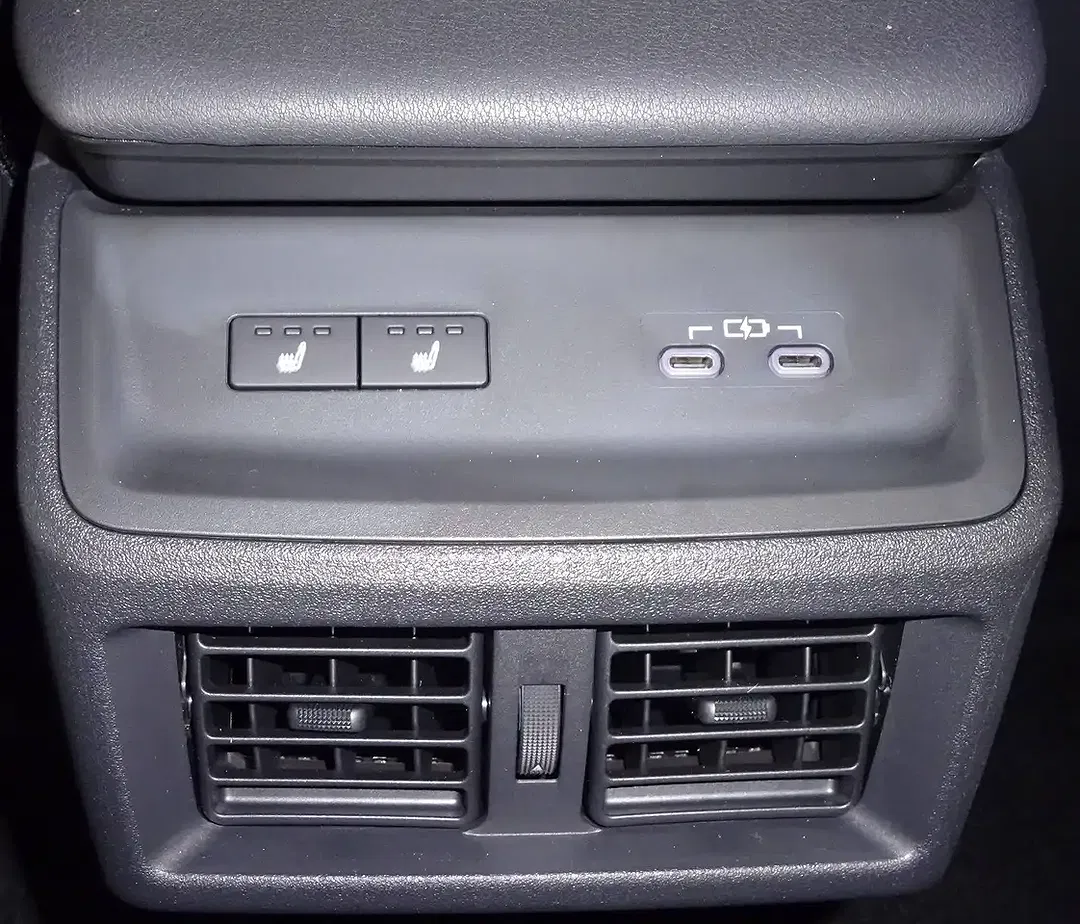 Subaru OUTBACK AWD Comfort - Thumbnail 14