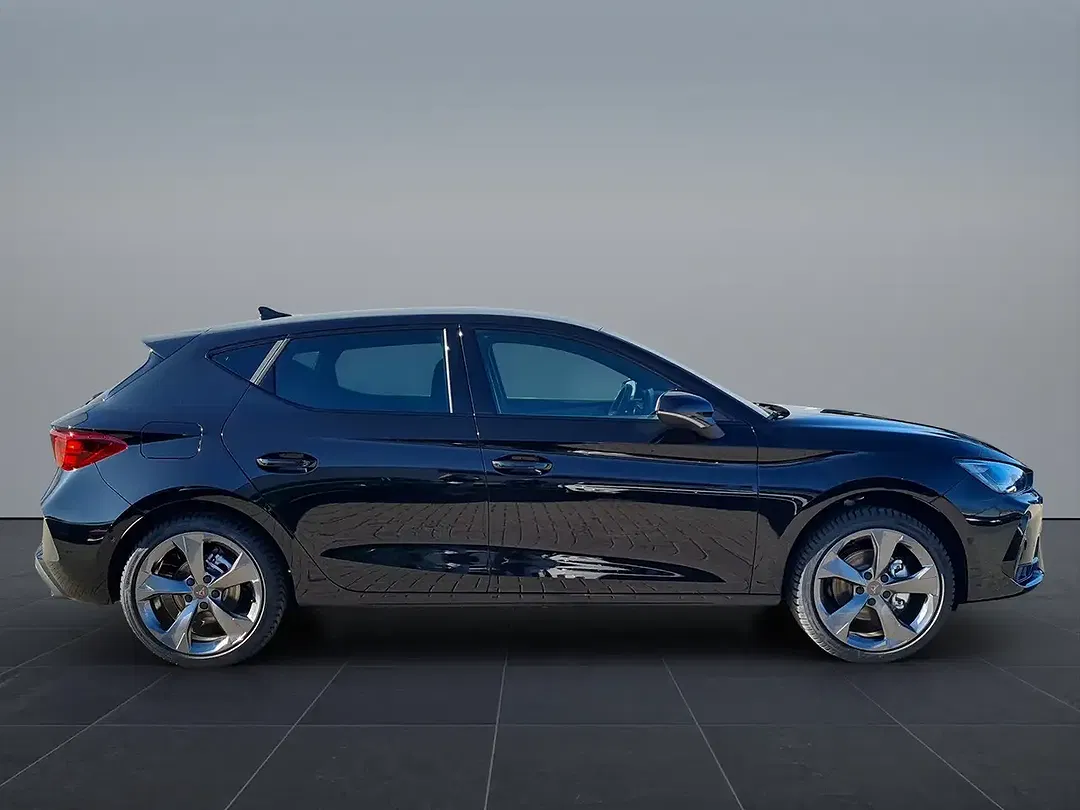 CUPRA Leon 1.5 eTSI DSG Matrix LED - Thumbnail 8