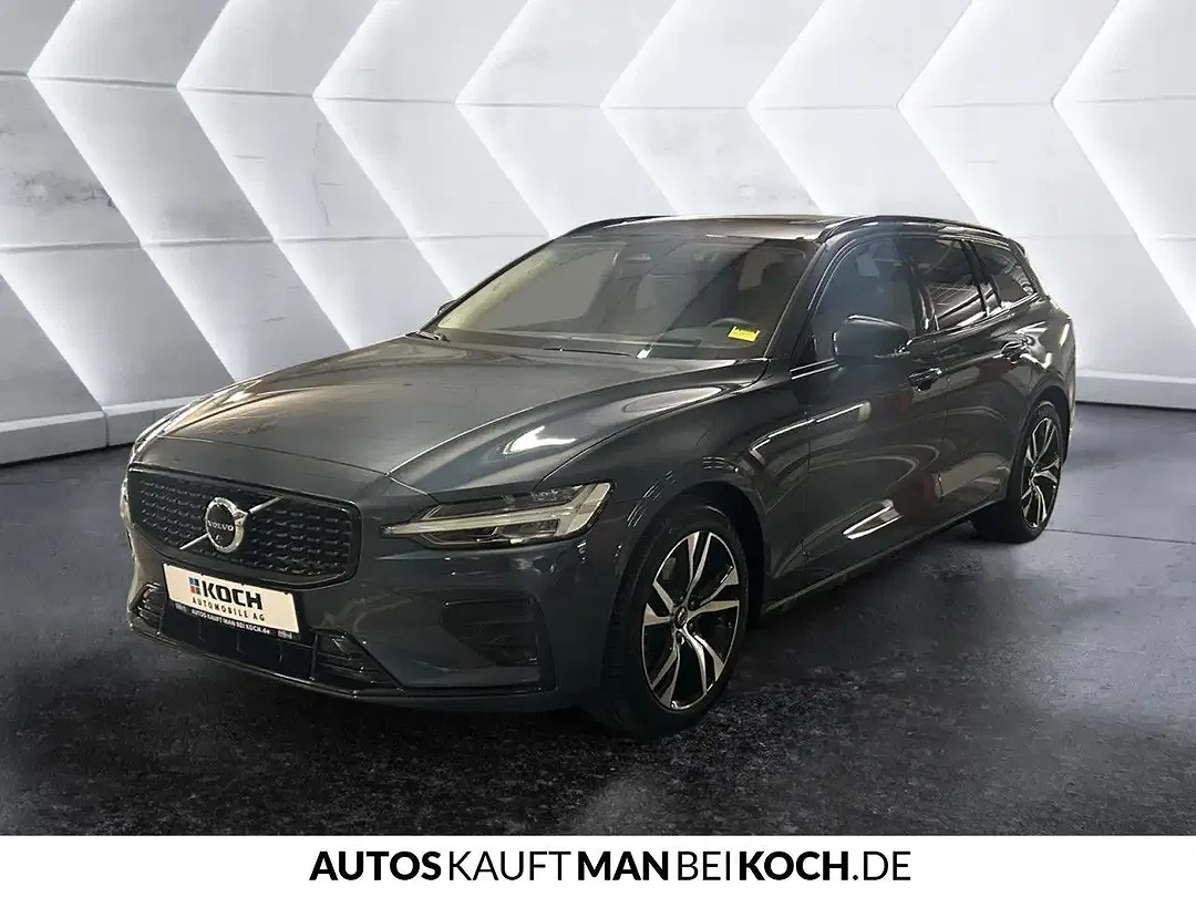 Volvo V60 B4 Plus Dark - Thumbnail 1