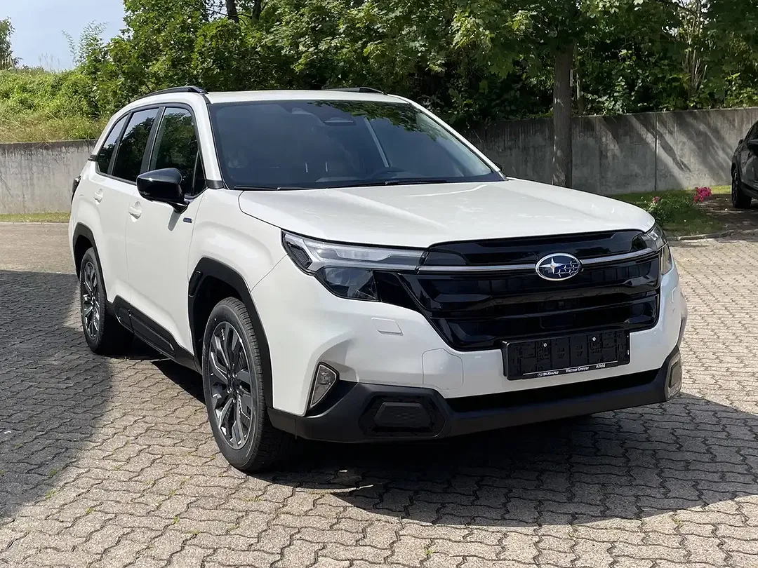 Subaru Forester AWD Platinum - Thumbnail 8