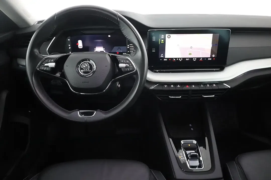 Skoda Octavia 2.0 TDI DSG Combi Ambition - Thumbnail 10