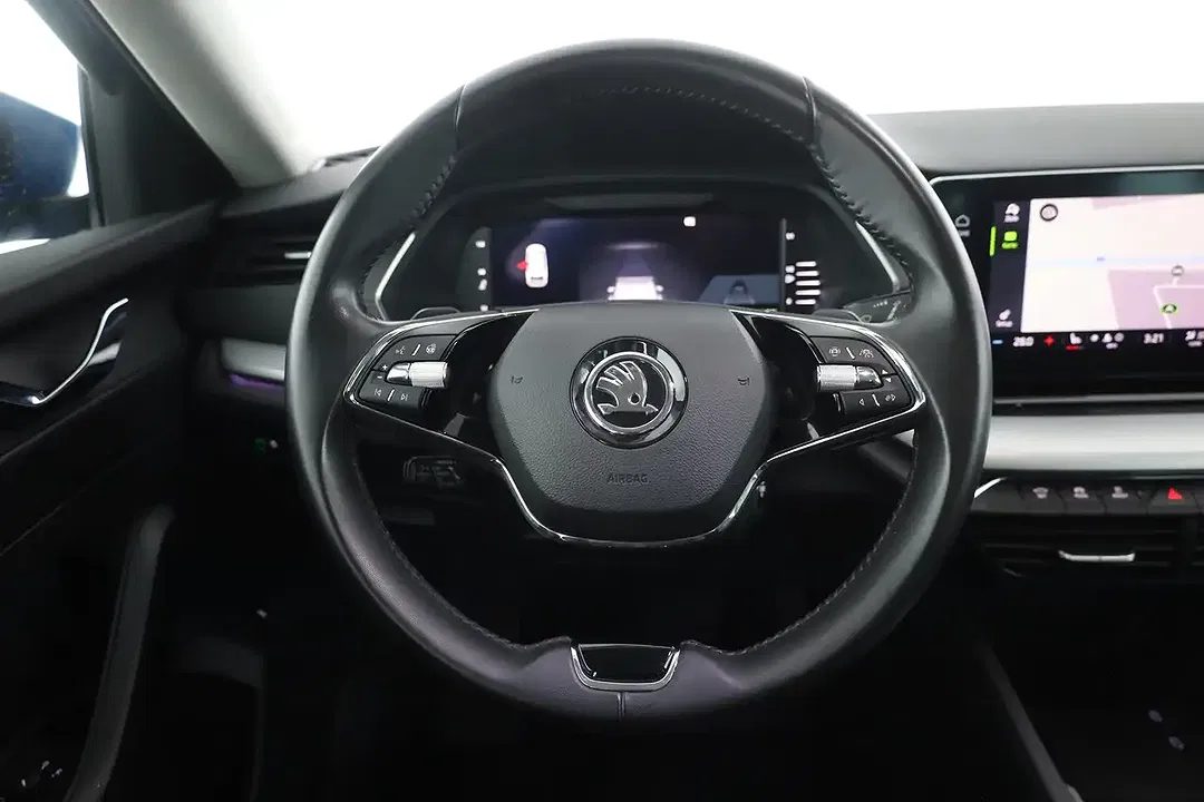 Skoda Octavia 2.0 TDI DSG Combi Ambition - Thumbnail 15