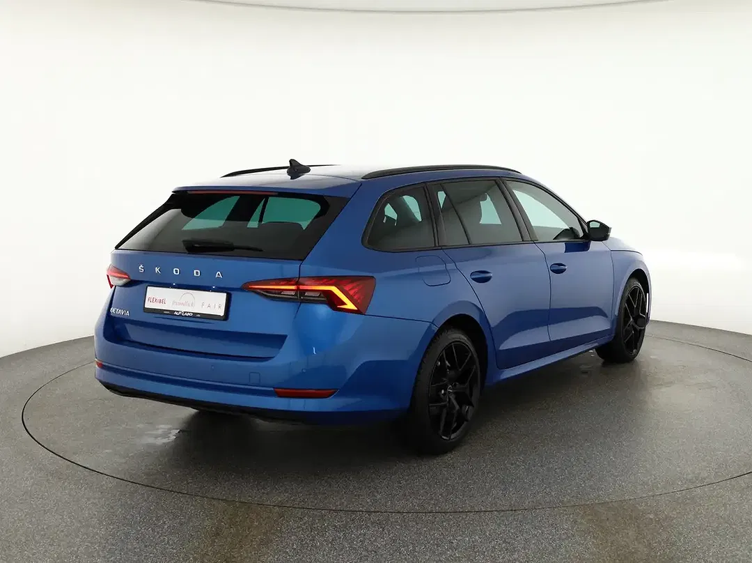 Skoda Octavia 2.0 TDI DSG Combi Ambition - Thumbnail 5