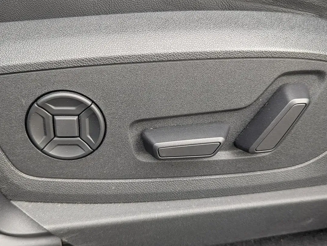 Audi Q8 e-tron S line - Thumbnail 7