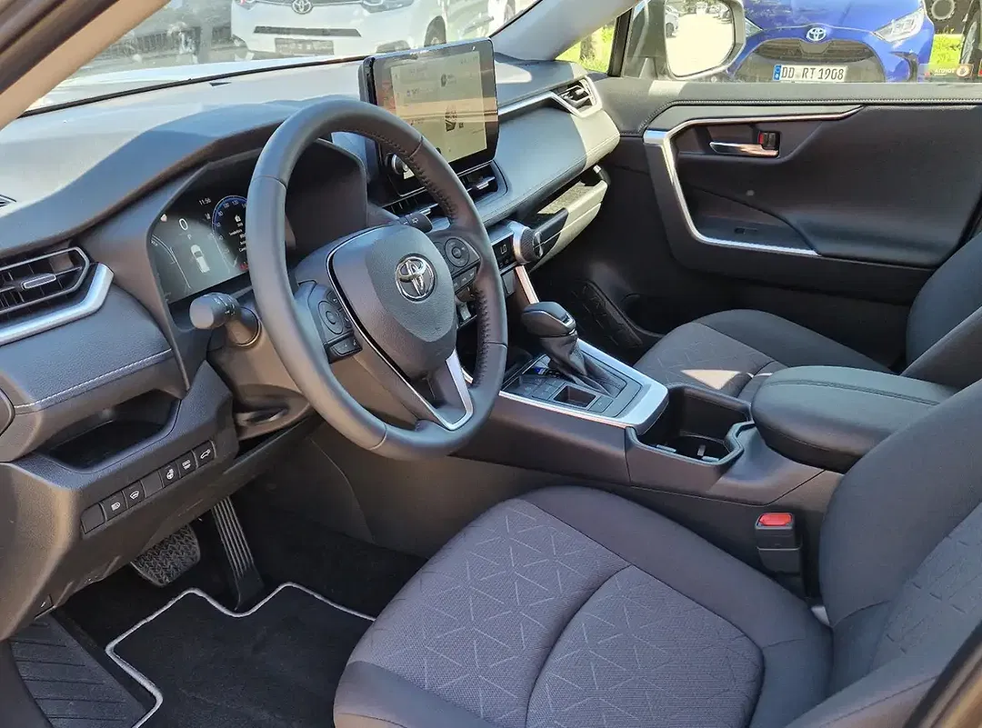 Toyota RAV 4 Hybrid Teamplayer - Thumbnail 6