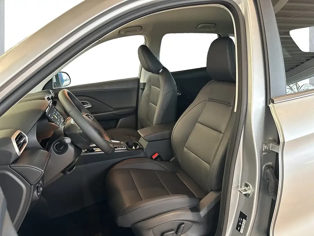 MG ZS 1.5 Hybrid+ Luxury - Thumbnail 8