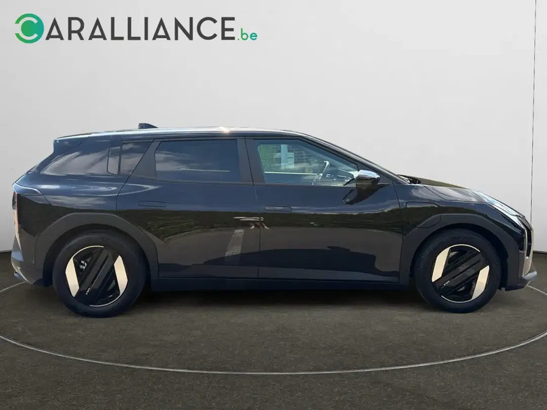 Kia EV4 Business Plus - Thumbnail 3