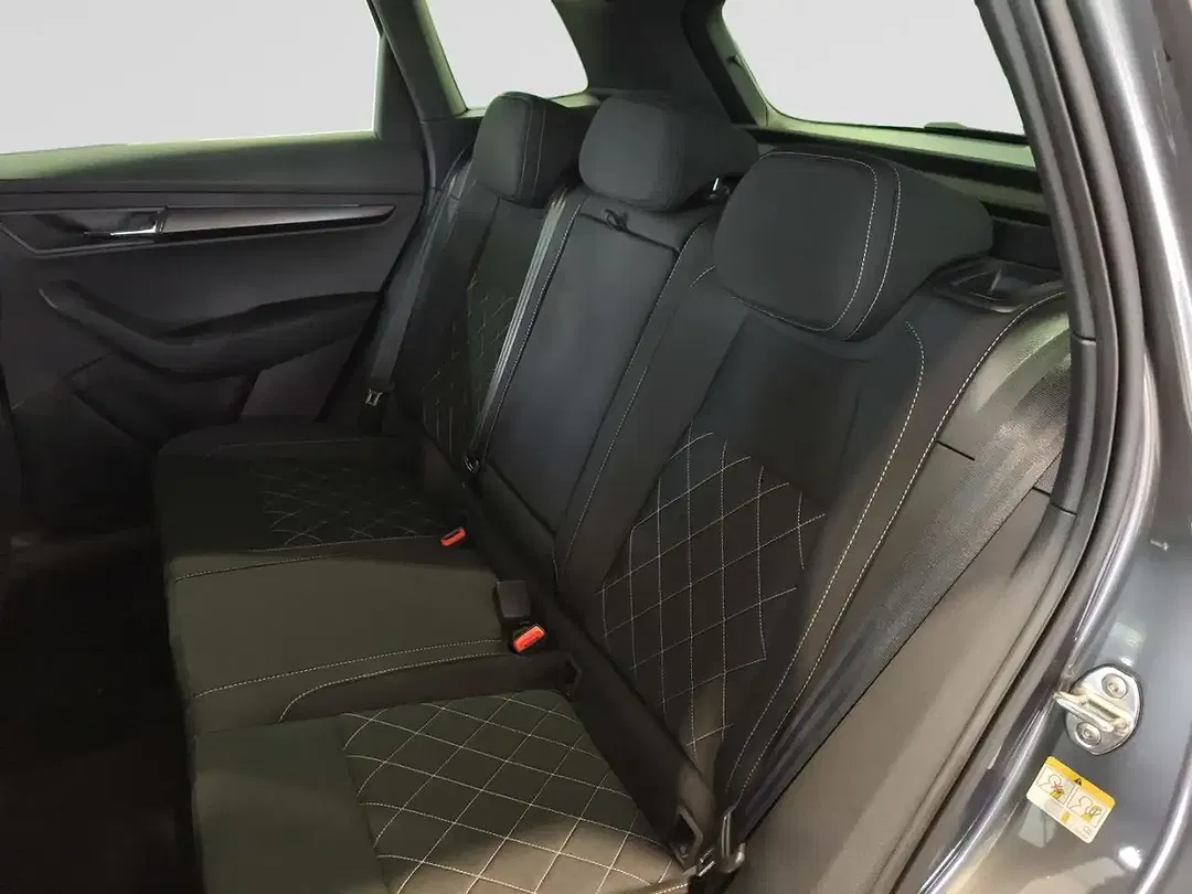 Skoda Karoq 1.5 TSI DSG Sportline - Thumbnail 13