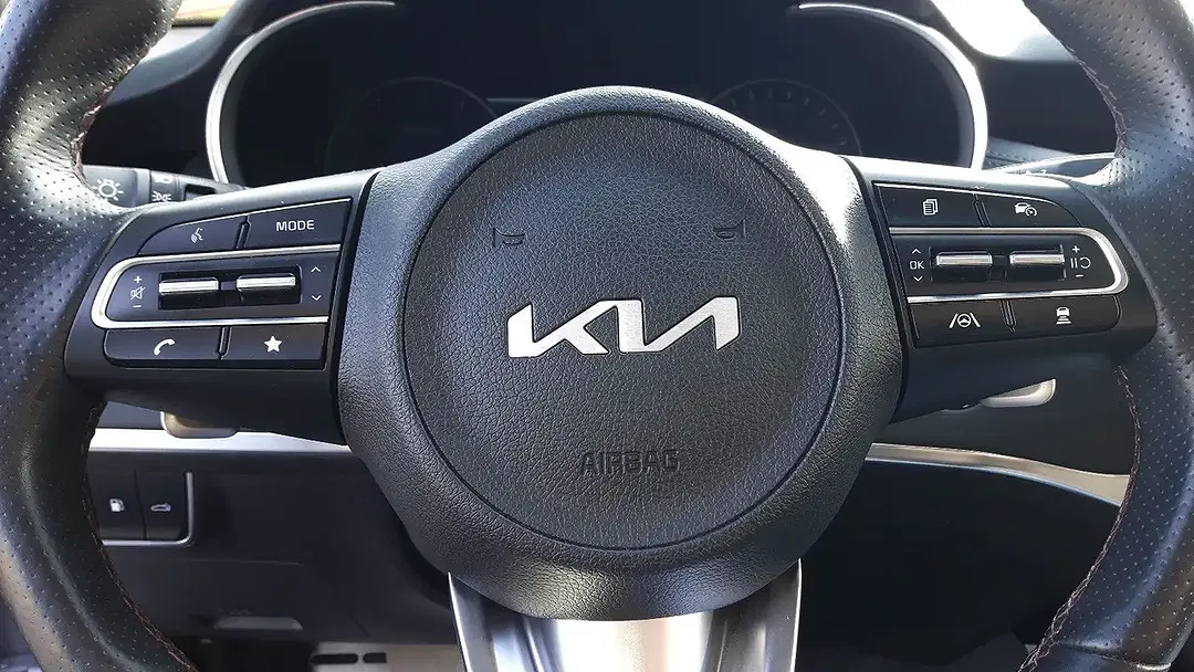 Kia Stinger 3.3 AWD GT - Thumbnail 10