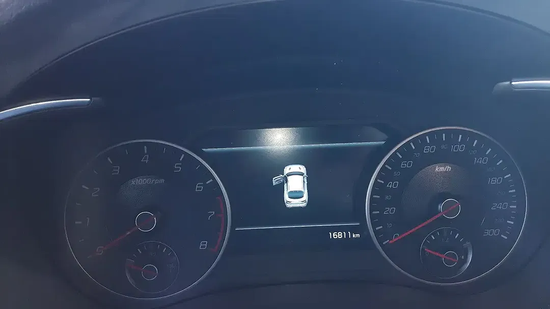 Kia Stinger 3.3 AWD GT - Thumbnail 11