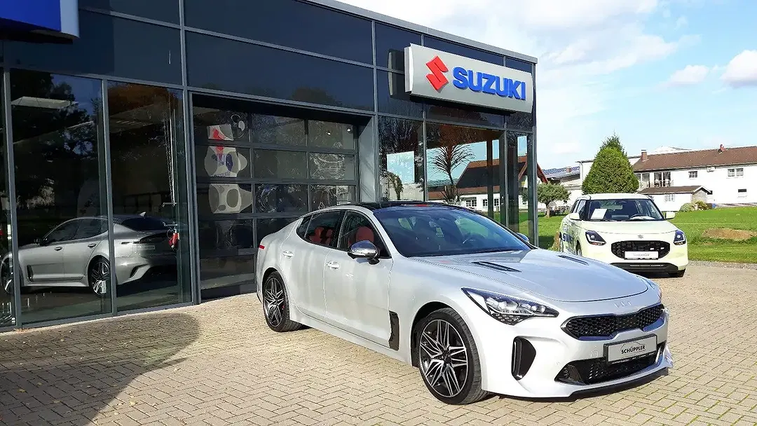 Kia Stinger 3.3 AWD GT - Thumbnail 3