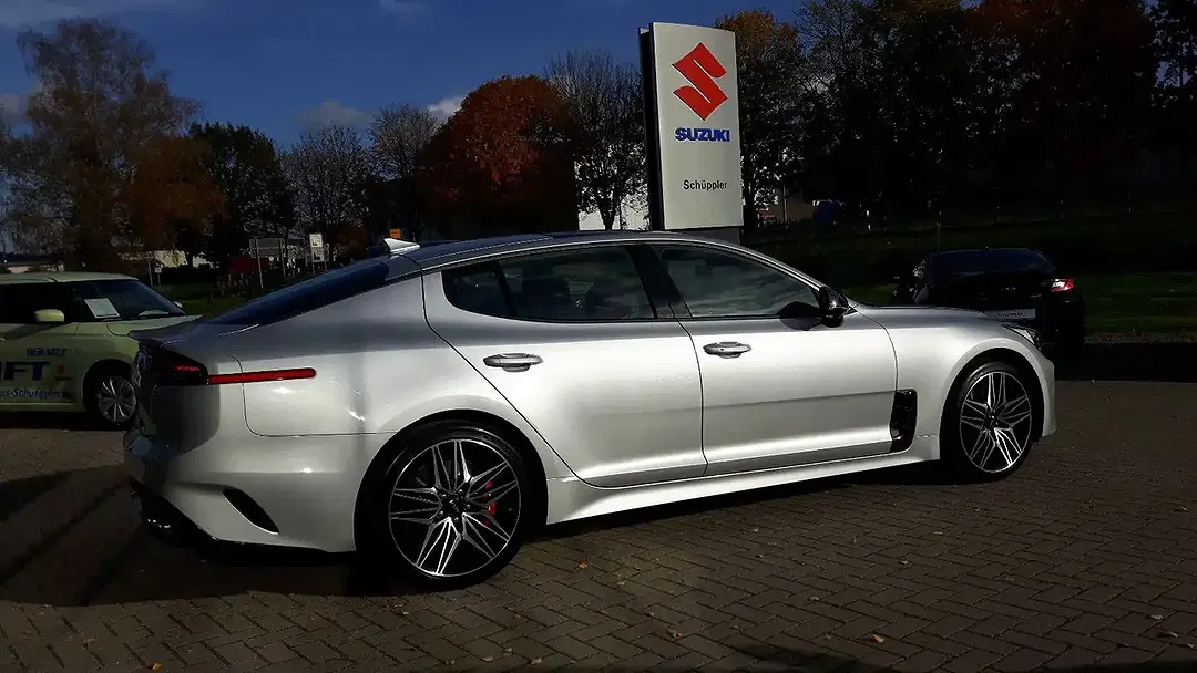 Kia Stinger 3.3 AWD GT - Thumbnail 4