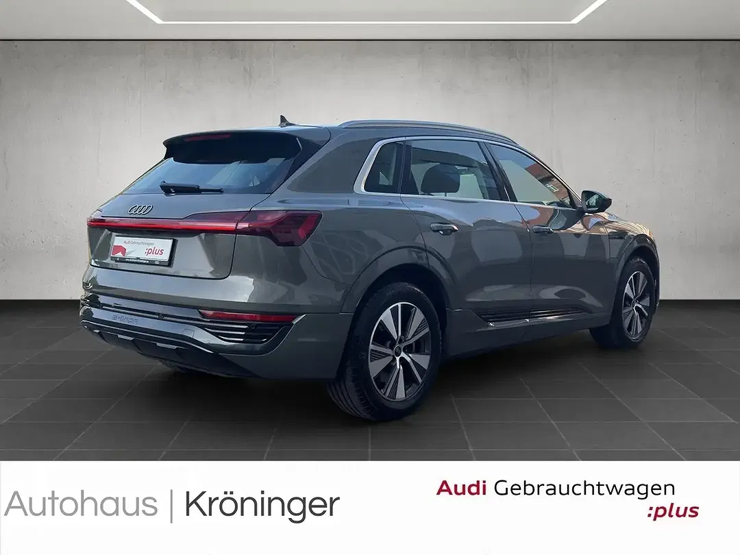 Audi Q8 50 quattro advanced - foto 2