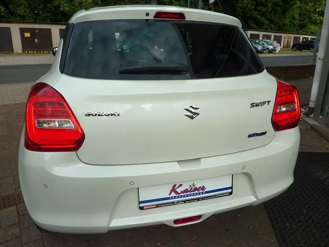 Suzuki Swift Hybrid Comfort - Thumbnail 4